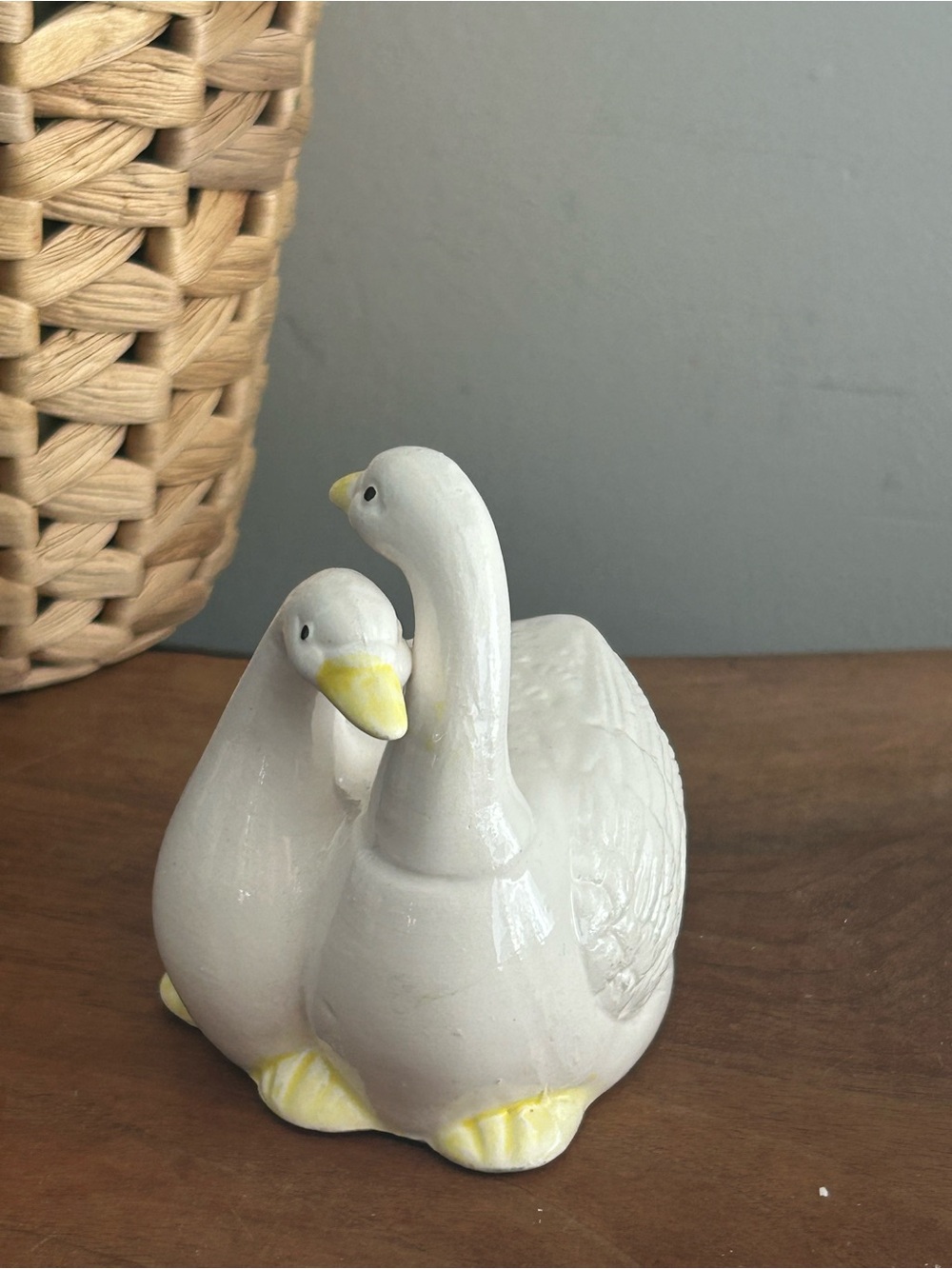 Vintage Porcelain Cream Swan Greece Heart Love Couple Pair Cottagecore